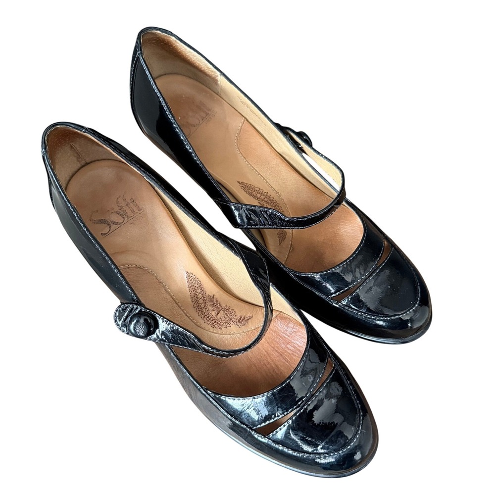 Sofft Black Patent Leather‎ Mary Jane Wedge Pumps Cutout Button Strap 8M